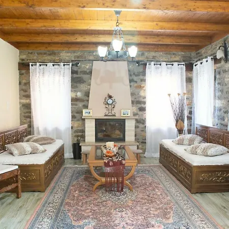 Maison d'hôtes To Archontiko Tis Nikis à Ioannina Extérieur photo
